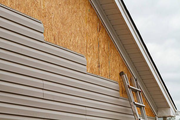 Professional Wood Siding technician working in Largo, MD